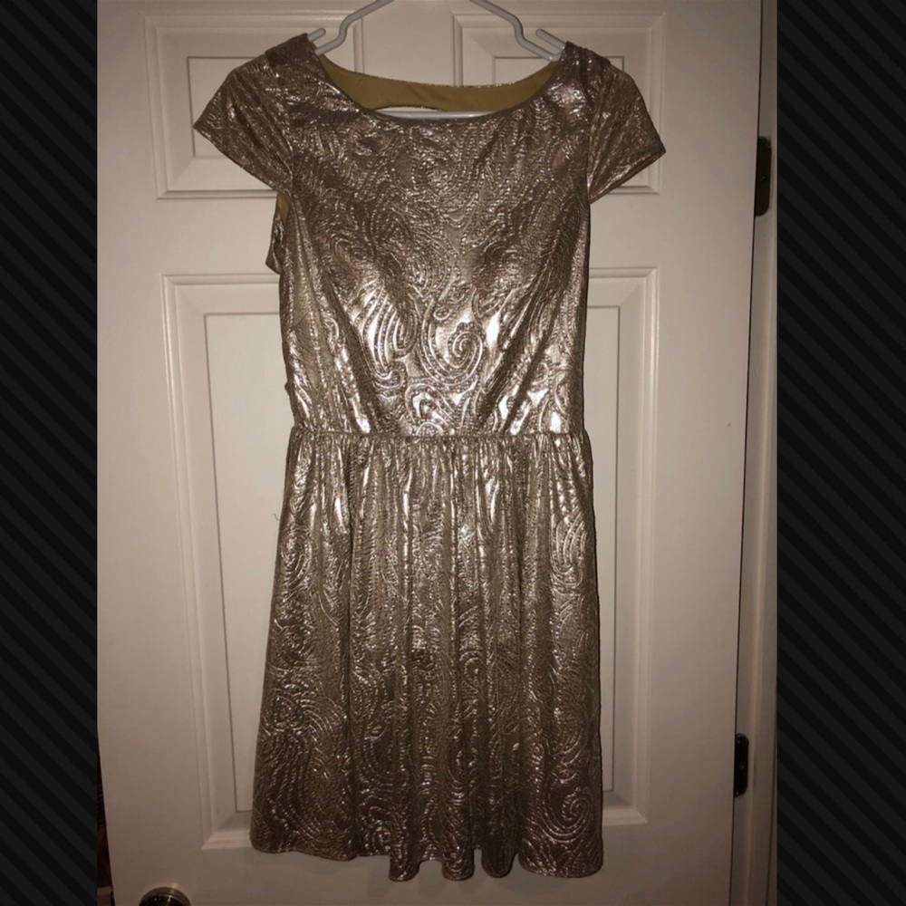 Hailey Logan by Adrianna Papell dress